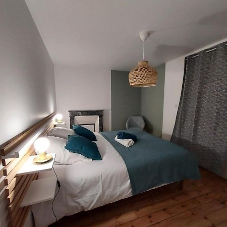 La Cle Du Genie Apartment Ducey-Les Cheris Екстериор снимка
