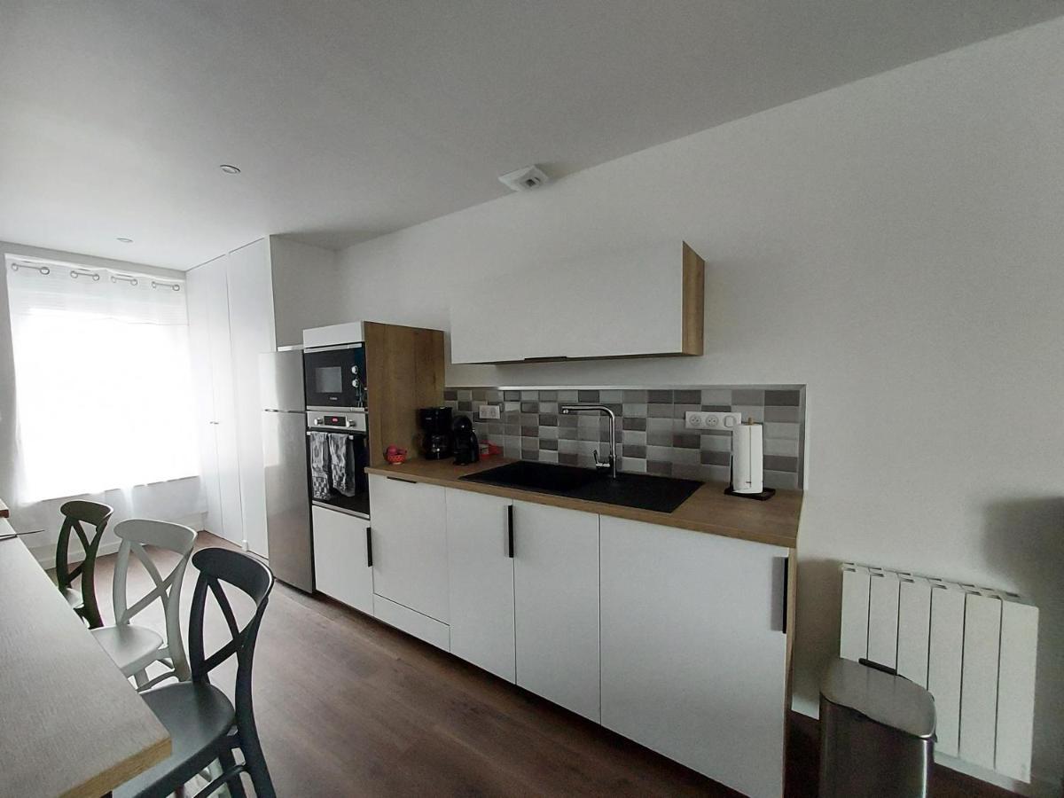 La Cle Du Genie Apartment Ducey-Les Cheris Екстериор снимка